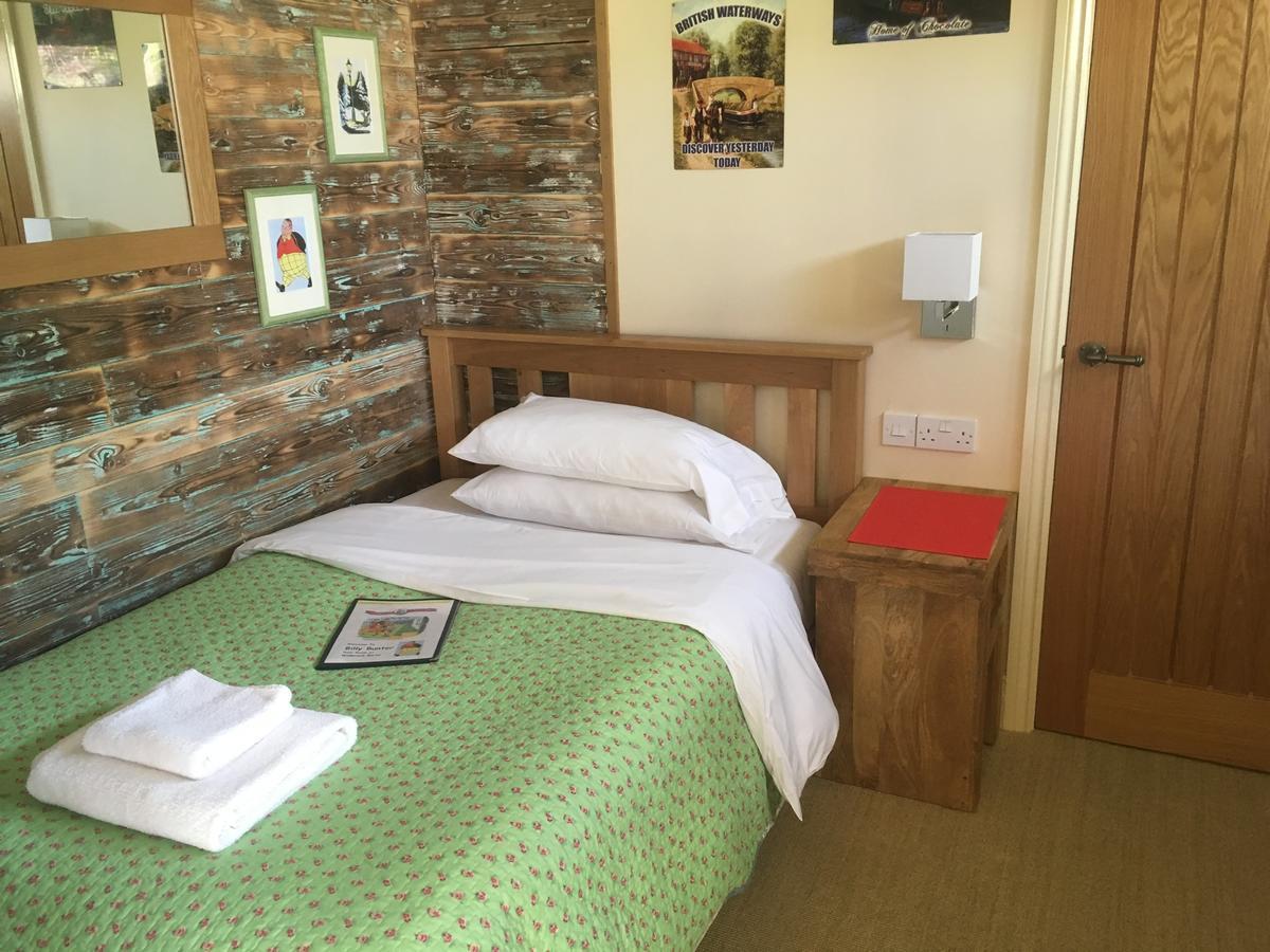 Bed and Breakfast Widbrook Barns Bradford-On-Avon Esterno foto