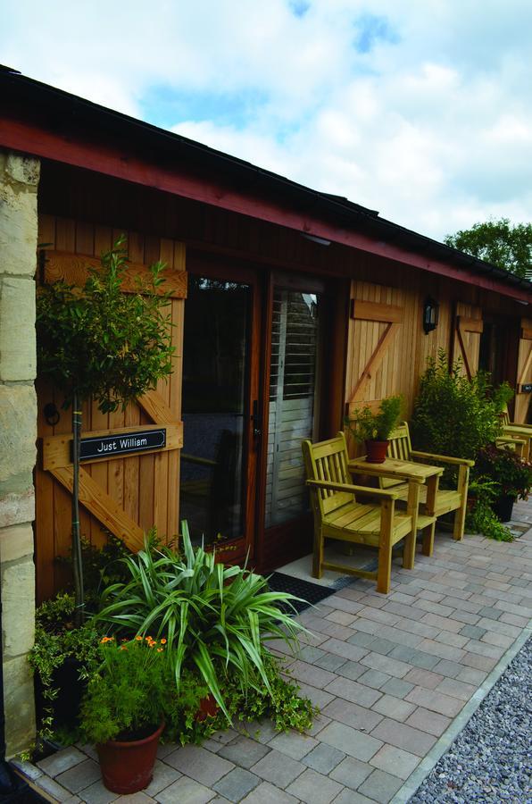 Bed and Breakfast Widbrook Barns Bradford-On-Avon Esterno foto