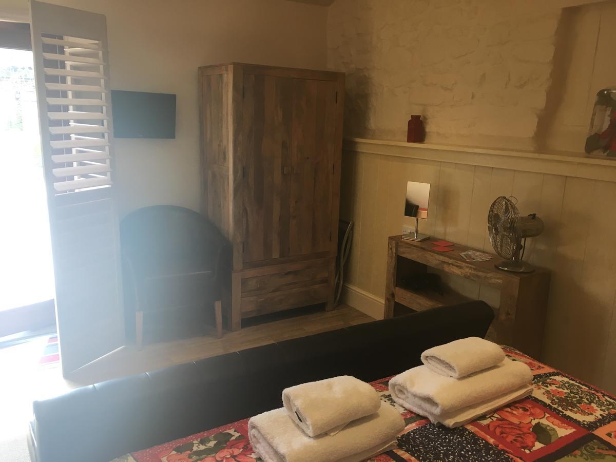 Bed and Breakfast Widbrook Barns Bradford-On-Avon Esterno foto