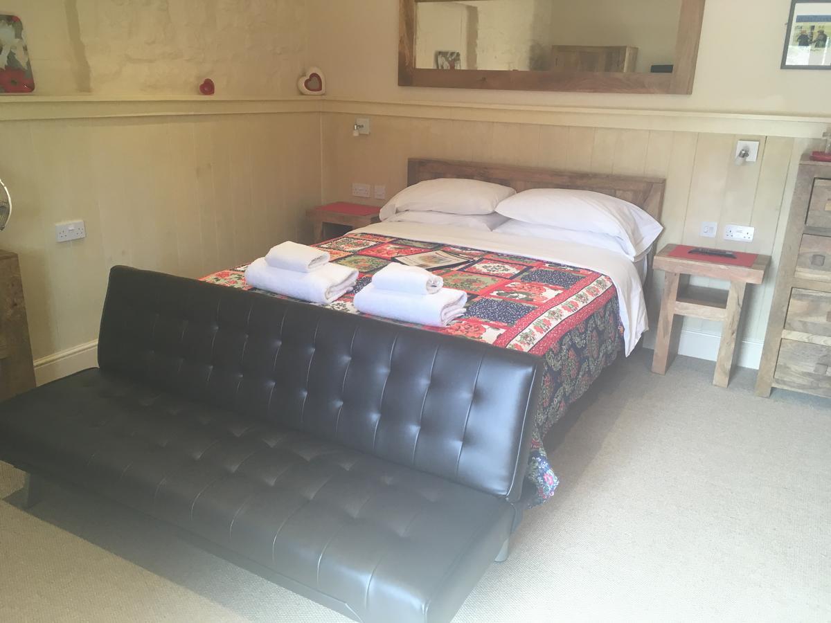 Bed and Breakfast Widbrook Barns Bradford-On-Avon Esterno foto